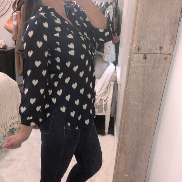 Blue Rain size medium navy blue heart print tunic top - Picture 2 of 5
